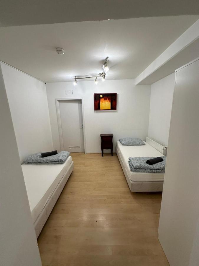 Ferienwohnung Kreuzberg Berlino Esterno foto
